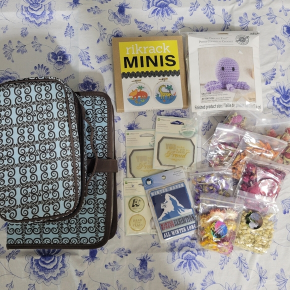 16 pc Craft Lot Carry Cases, Crochet and Embroidery Kit, Dried Flowers, Tags. - Picture 1 of 11